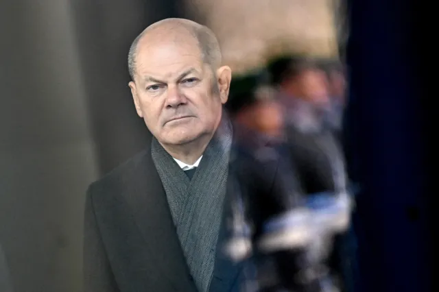 "Uparty kanclerz stoi na drodze". Ostre słowa pod adresem Scholza, padł przykład Polski