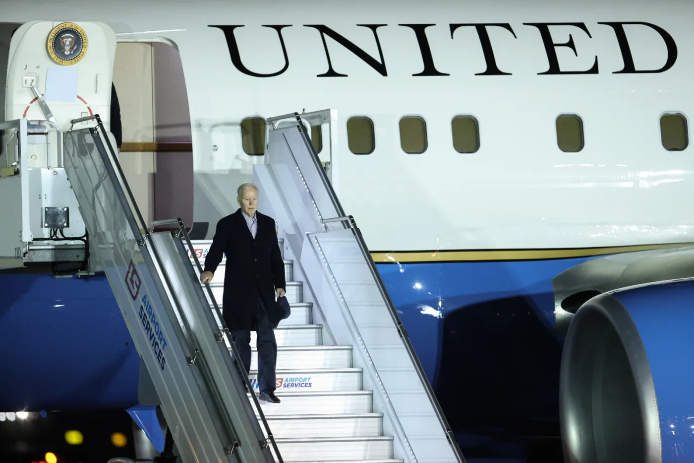 Biden w Polsce. Na co liczą Polacy? SONDAŻ DGP i RMF FM