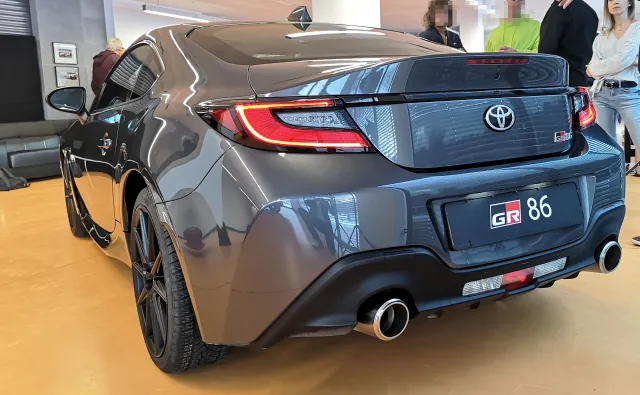 Nowa Toyota GR86 już w Polsce. Nie tylko cena i silnik zaskoczą