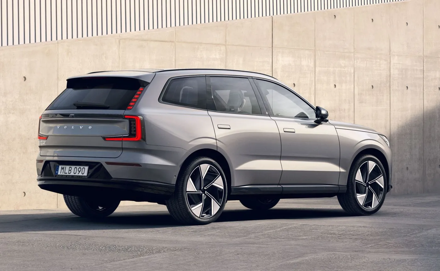 volvo-ex90-37614472.jpg