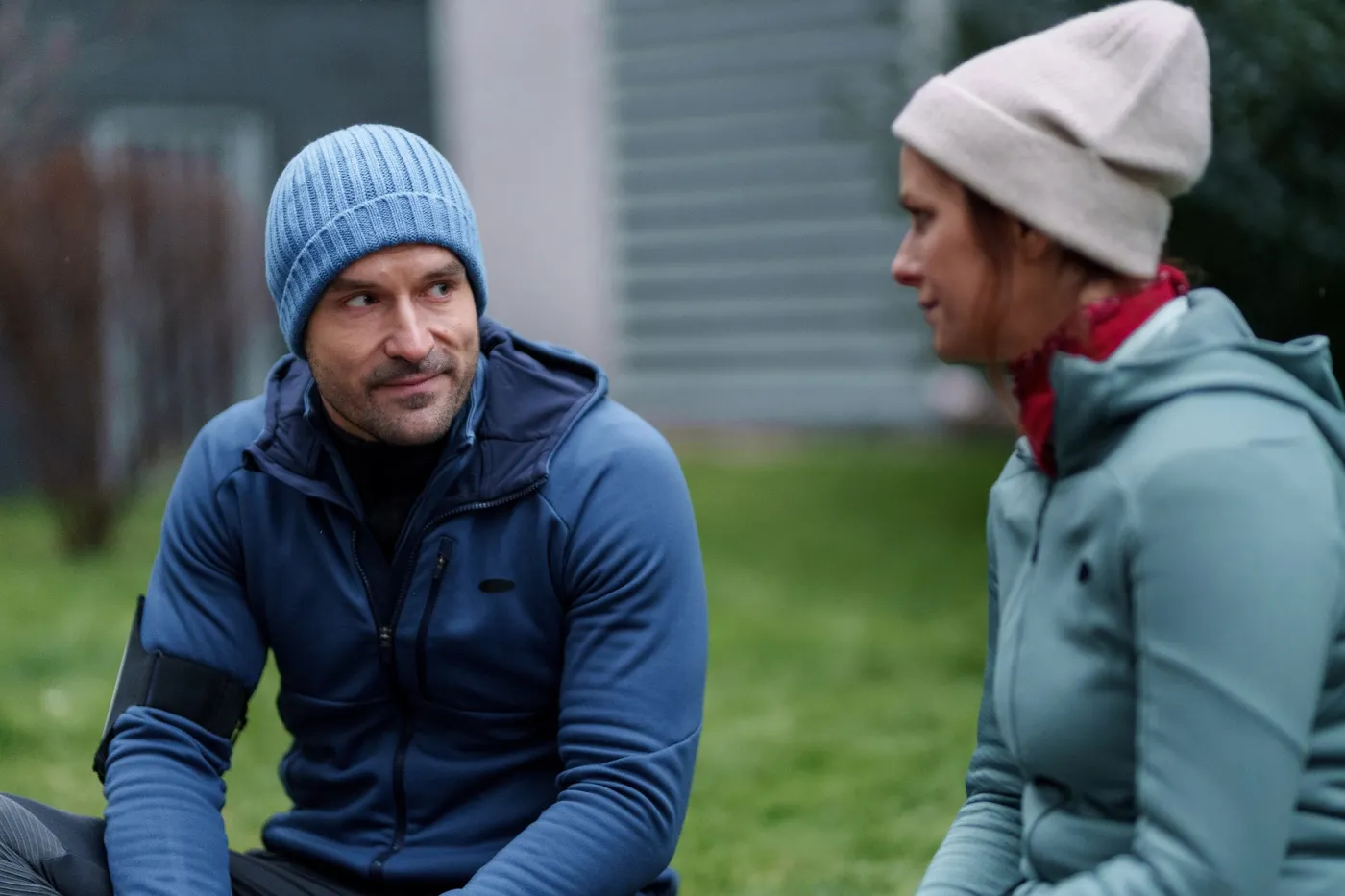 Piotr Stramowski w serialu „Przyjaciółki". Pierwsze zdjęcia z planu [FOTO]