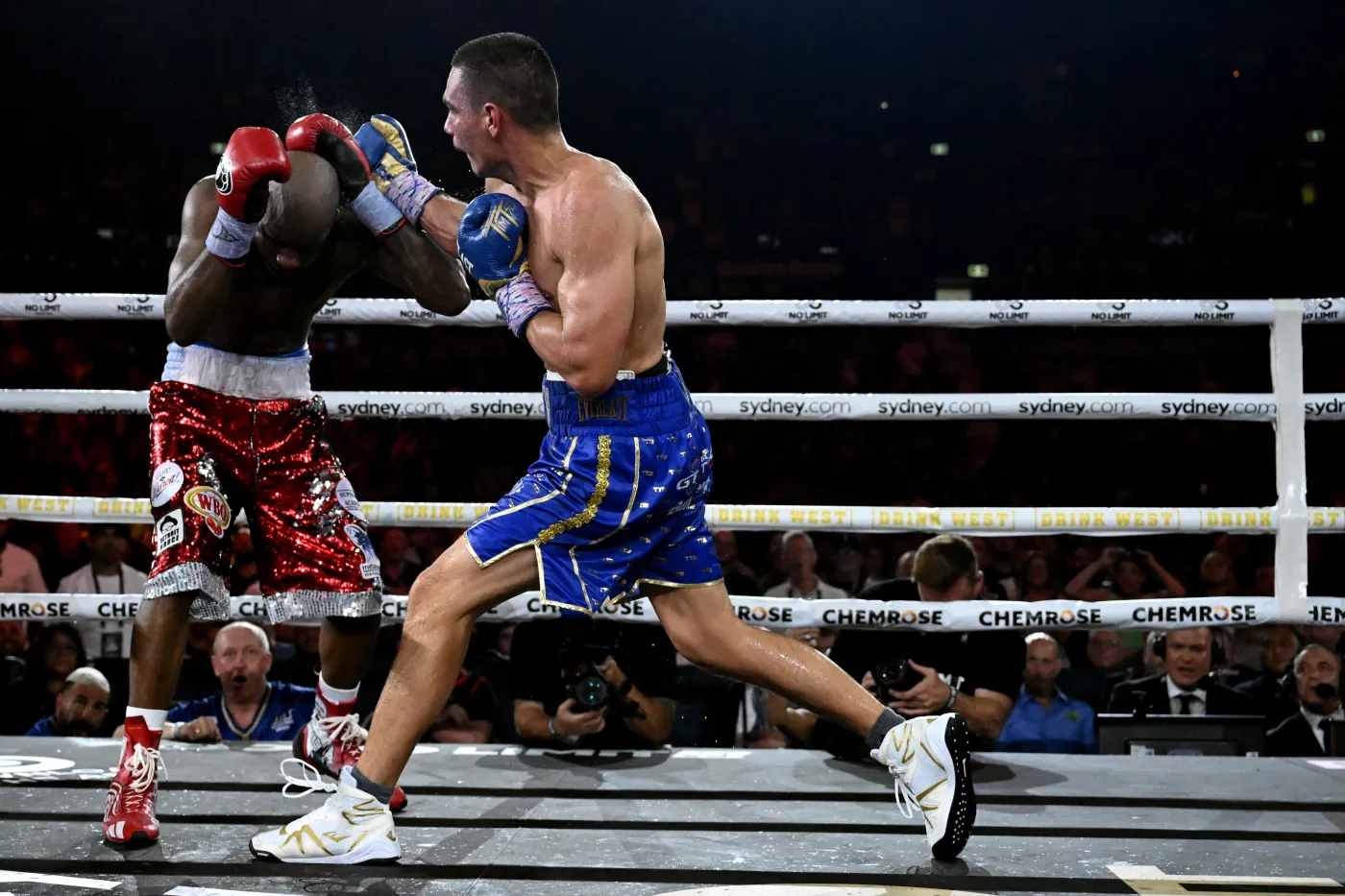 Tim Tszyu zdobył tymczasowy pas WBO wagi super półśredniej