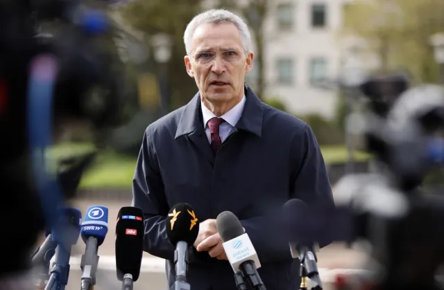"Bez tego nie ma sensu dyskutowanie". Ukraina w NATO? Stoltenberg stawia warunek