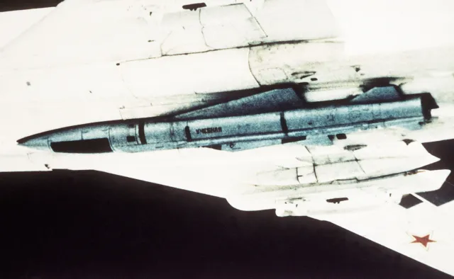 Atak Rosjan na Dniepr. "Ukraina miała wcześniej pociski Ch-22, ale część z nich przekazała..."