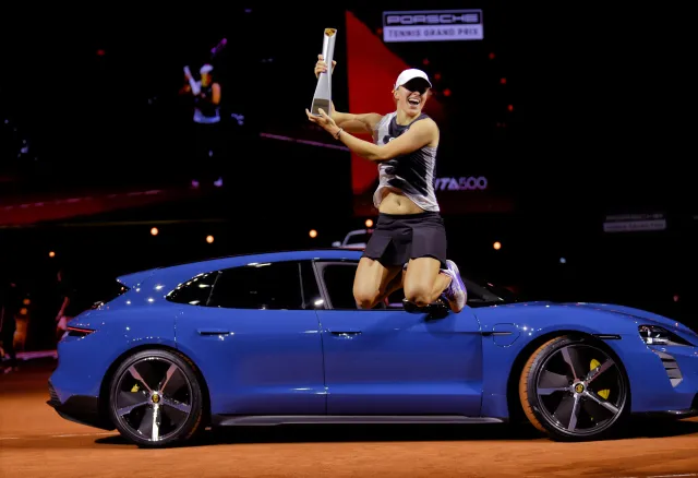 Aryna Sabalenka chciała "wybić" szybę w Porsche Igi Świątek [WIDEO]