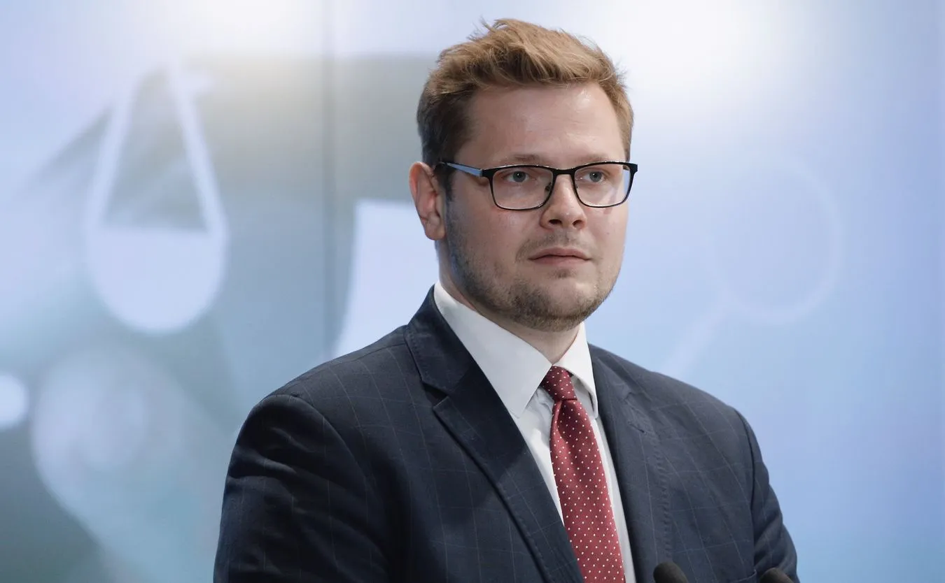 Michał Woś: To jest tworzenie nowej kasty, quasi polityków