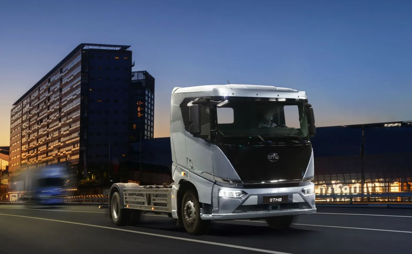 byd-eth8-37815813.jpg
