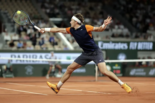 Casper Ruud uzupełnił stawkę półfinalistów French Open