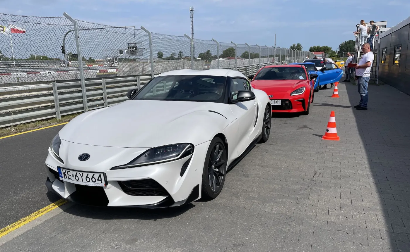 Zaliczyłem jazdy topowymi Toyotami GR. Już wiem, dlaczego są tak pożądane