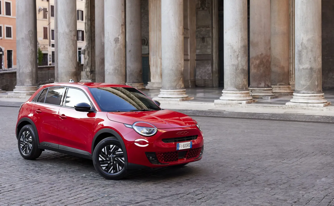 fiat-600e-37852100.jpg