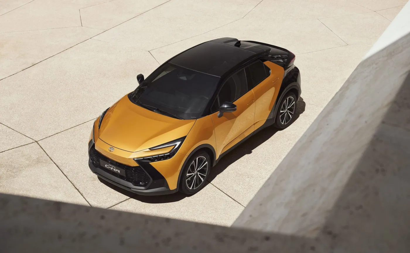 toyota-chr-37856940.jpg