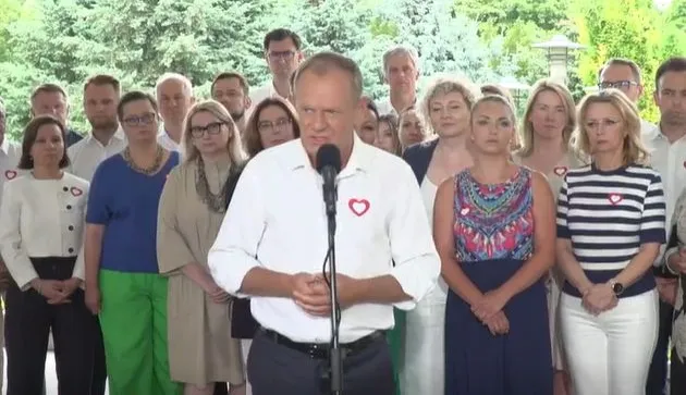 Tusk zapowiada "marsz Miliona Serc". "To coś więcej niż kolejny dramat Polki w państwie rządzonym przez PiS"