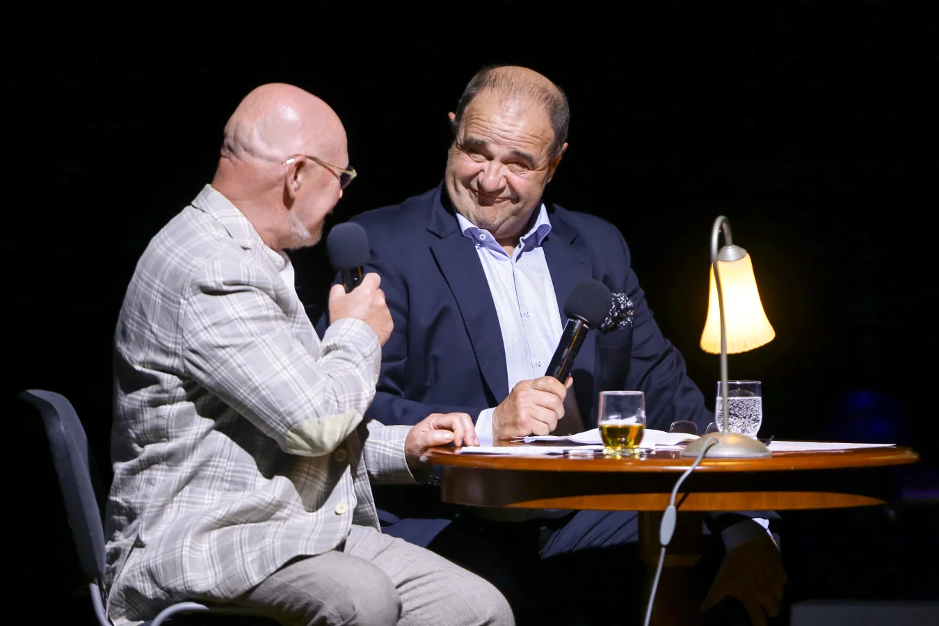 Cezary Żak w osobliwy sposób skomentował nagie zdjęcia serialowej córki z "Rancza"