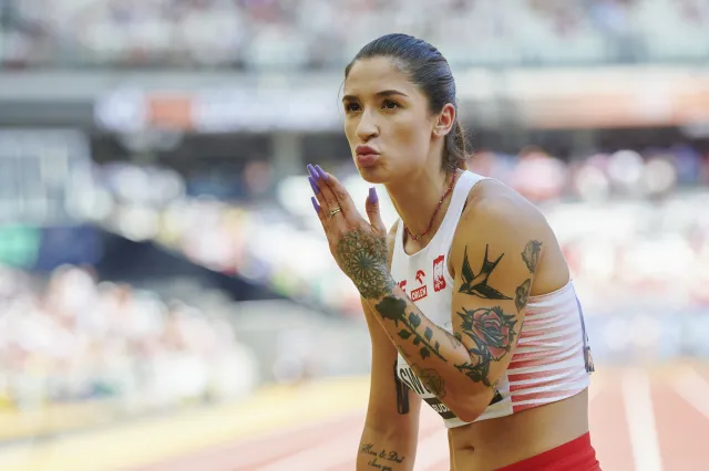 Ewa Swoboda zaatakowana przez... księdza. "Nie da się na ciebie patrzeć. Wyglądasz, jak potwór"