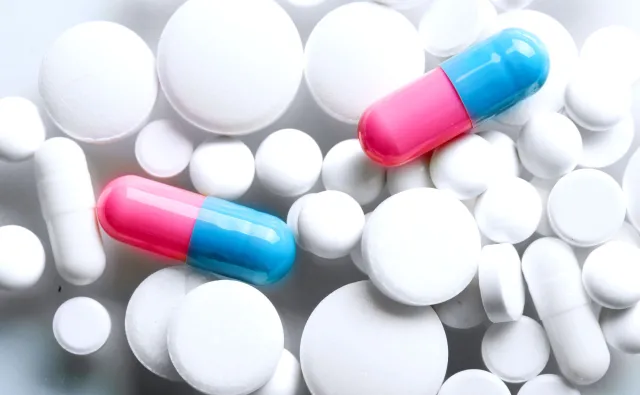 Nieważne, że ma to większość Polaków. Za wysoki cholesterol i nadciśnienie TRZEBA LECZYĆ!