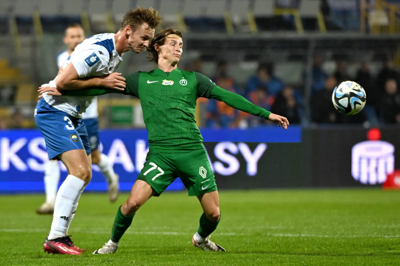 Efektowny gol Miguela Luisa dał Warcie Poznań trzy punkty [WIDEO]