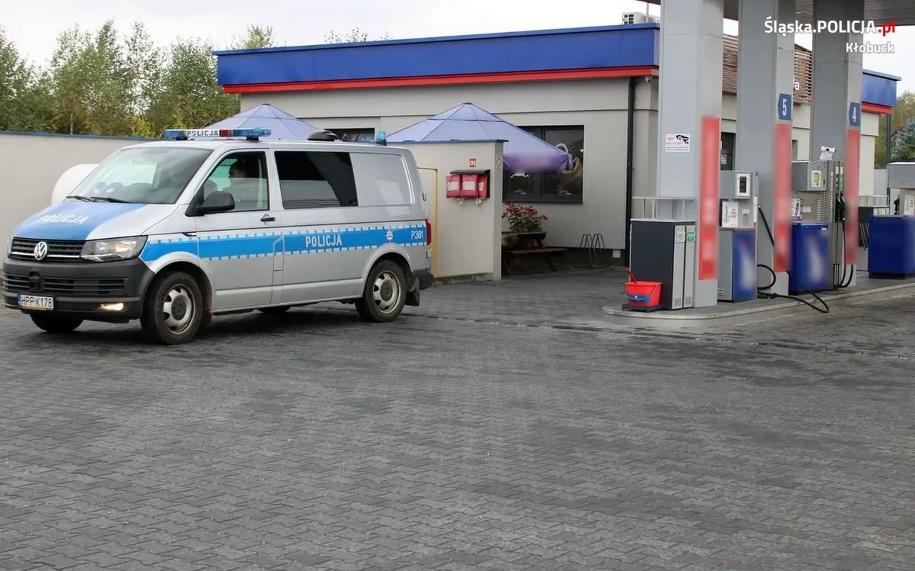 Zmienił tablice rejestracyjne, zatankował paliwo i odjechał w siną dal bez płacenia. Teraz czekają go kłopoty