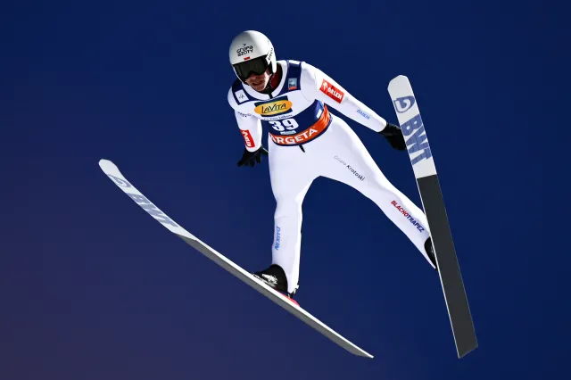 PŚ w skokach. Kot zdyskwalifikowany w Klingenthal. Polacy znów zawiedli