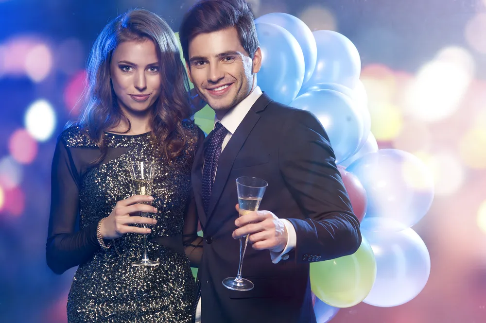 Sylwester 2023: Od 350 do nawet 1400 zł za osobę. Gdzie jest najtaniej, a gdzie najdrożej?