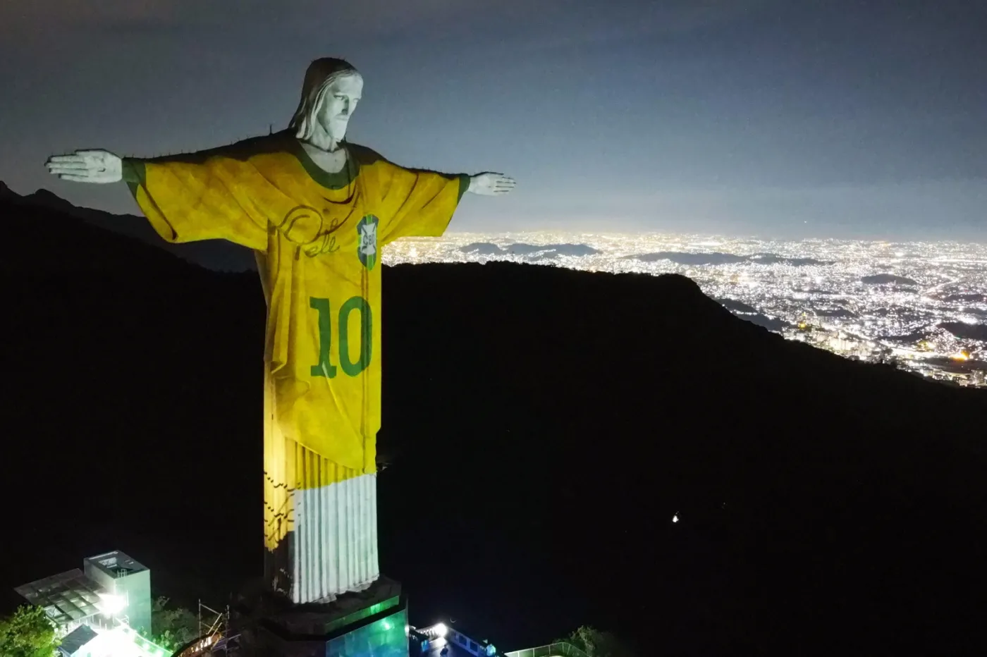 Pele uhonorowany w wyjątkowy sposób [FOTO]