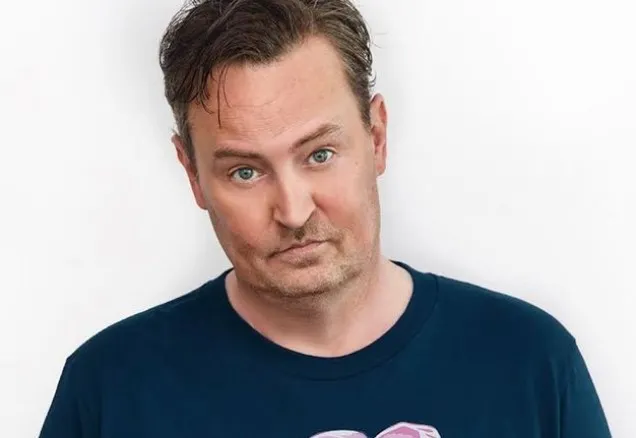 Matthew Perry jednak brał narkotyki. Miał je zdobywać dzięki... aplikacji randkowej