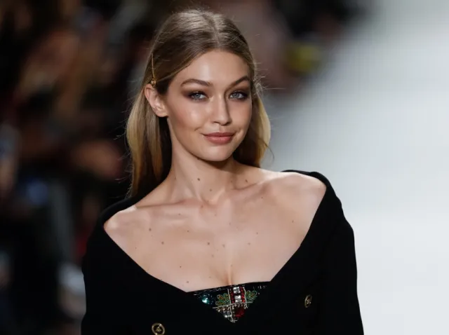 Gigi Hadid w najmodniejszych butach sezonu. Sprawdź, jak wygląda ten model