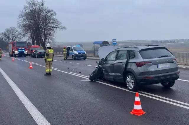 Zasłabł i spowodował kolizję. Został ukarany mandatem