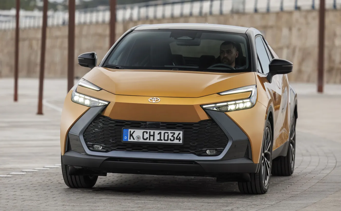 toyota-chr-38099939.jpg