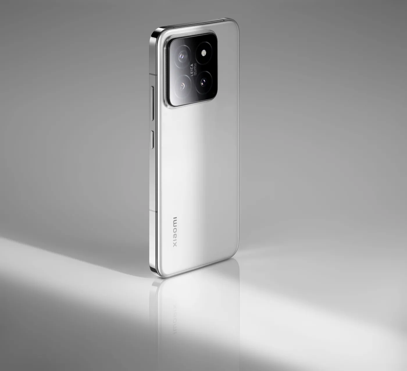xiaomi-14-38105374.jpg