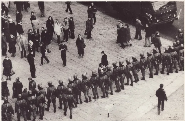 Dlaczego wystarczyło kilka godzin stanu wojennego, żeby rozbroić Solidarność?