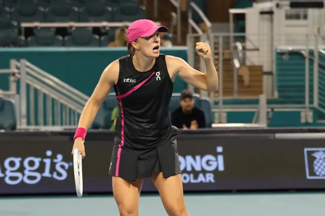 Noskova urwała Świątek seta. Polka w 1/8 finału turnieju w Miami