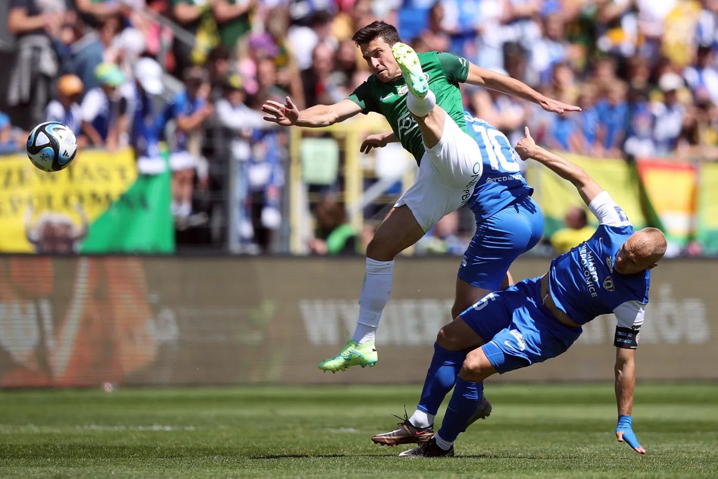 Hubert Tomalski, Kamil Zapolnik i Jakub Kiełb