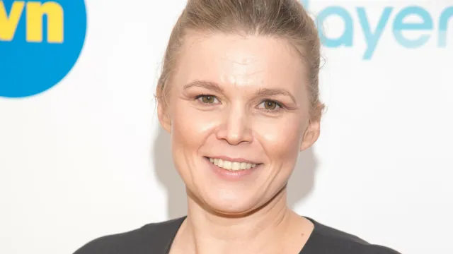 Przemoc domowa "kością z zupy" i śmiech na antenie TVN24. KRRiT reaguje na skargi