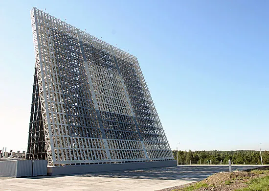 "Nowy rekord rażenia". Ukraiński dron zaatakował konstrukcję radarową aż w Orsku
