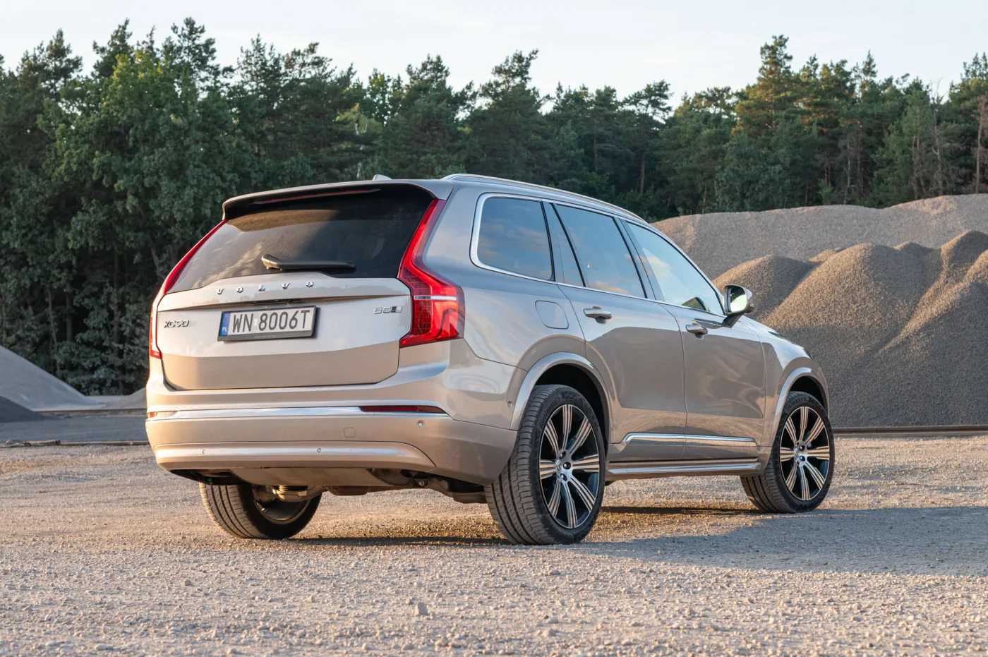 volvo-xc90-38266314.jpg