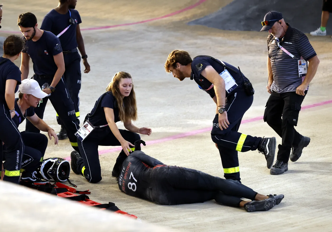 Makabryczny wypadek na igrzyskach w Paryżu. Kye Whyte wypadł z toru i się rozbił