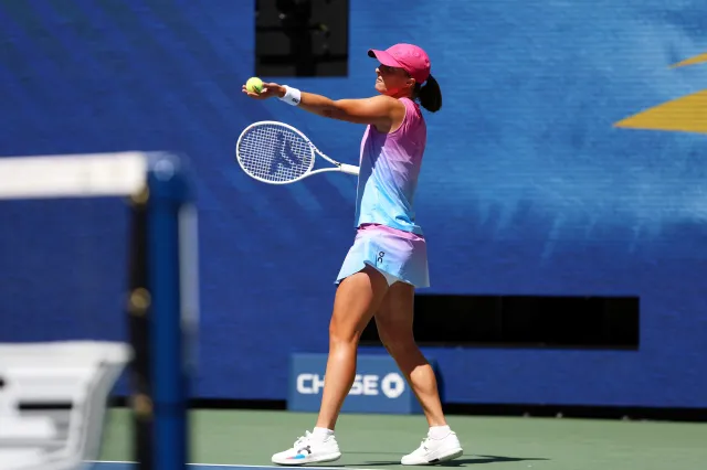 US Open. Iga Świątek cierpiała na korcie. W 1. rundzie nie było łatwo i przyjemnie