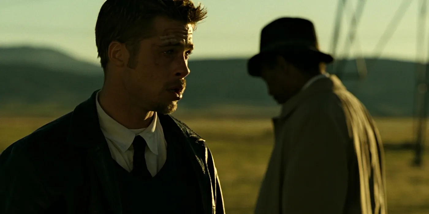 Brad Pitt i Morgan Freeman w filmie "Siedem"