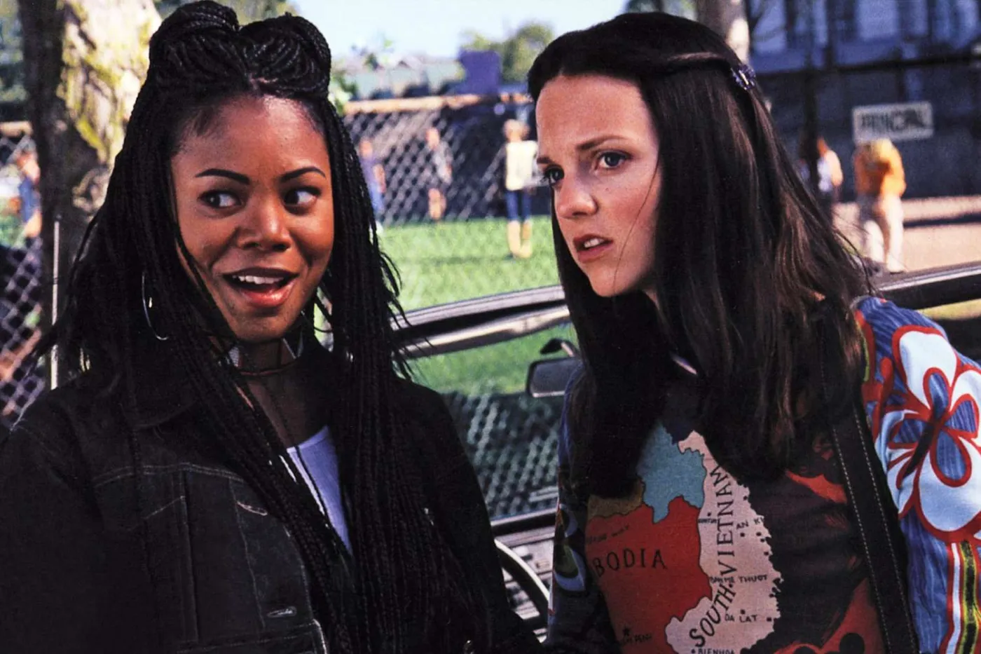 Regina Hall i Anna Faris w "Strasznym filmie"