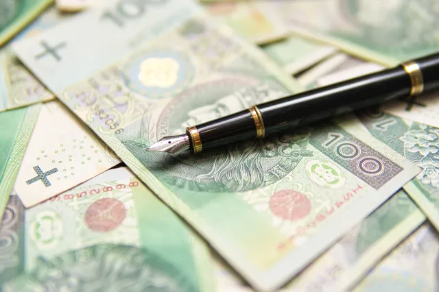 Płaca minimalna 2025. Ile naprawdę zostanie w portfelu?