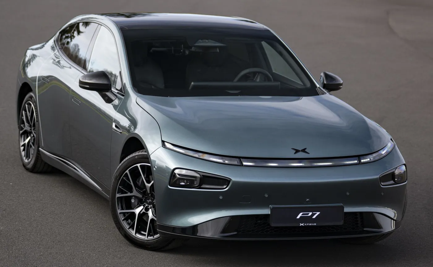 xpeng-p7-38448996.jpg