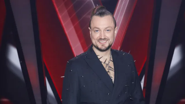 Baron pożegnał babcię i mimo żałoby pojawił się "The Voice Kids". Kubicka go podziwia