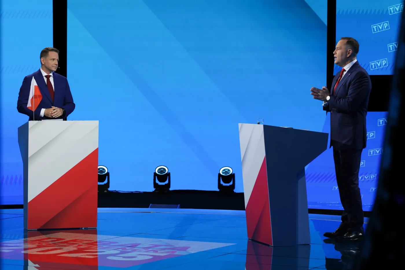 Debata Trzaskowski-Nawrocki. Burza w sieci. "Totalny dyletant" kontra "prezydent-sorosowy"