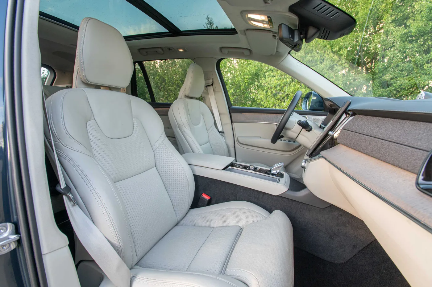 volvo-xc90-38498948.jpg