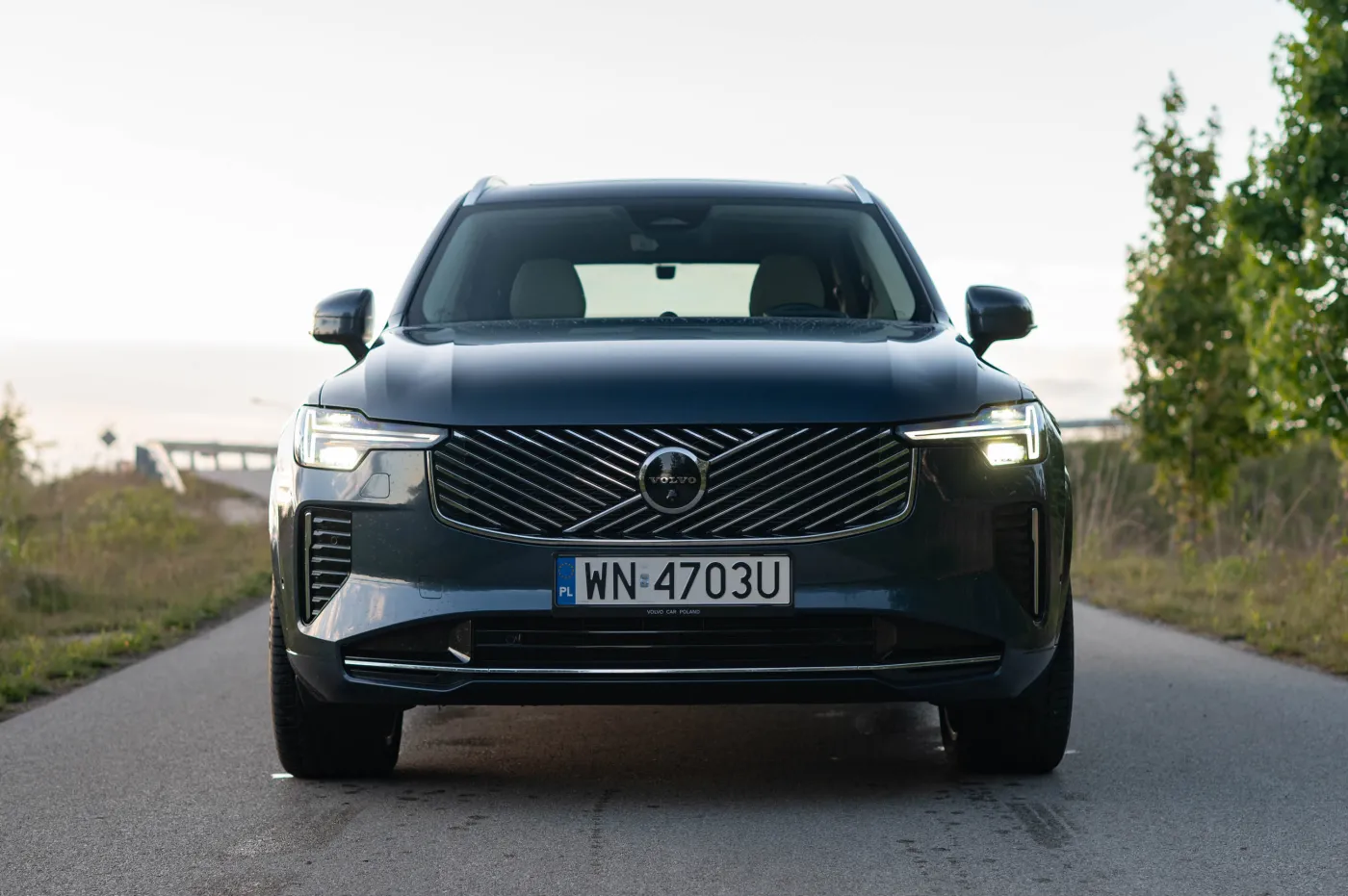 volvo-xc90-38499043.jpg
