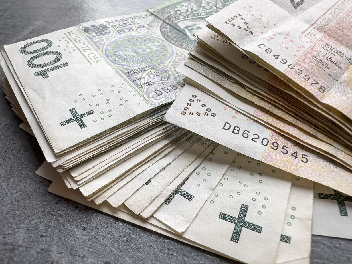 Kluczowi pracownicy "budżetówki" bez podwyżek. Wykreśleni w ostatniej chwili