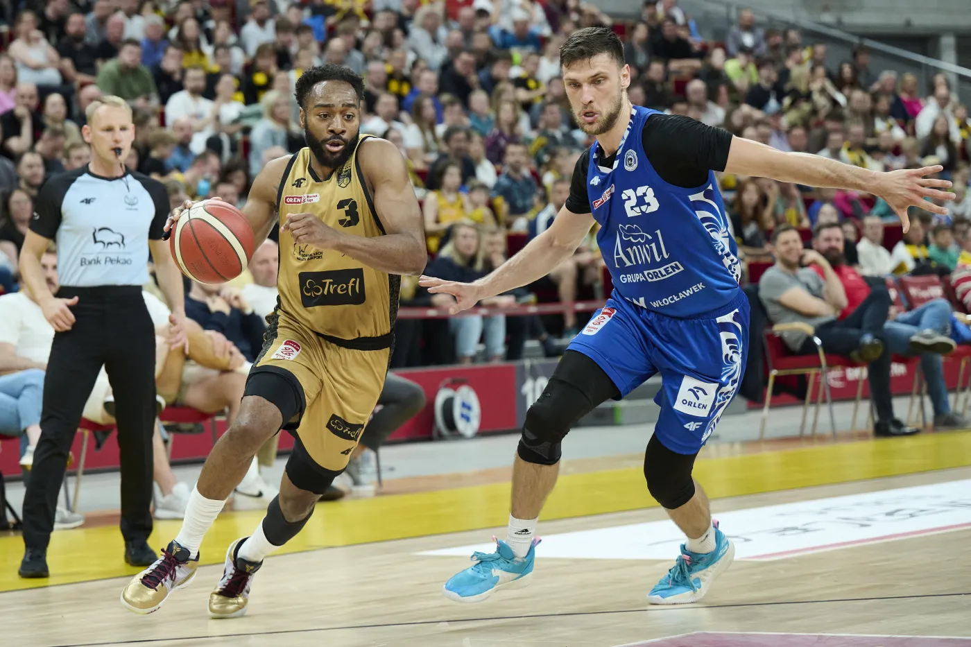 Sport w TV piątek 13 czerwca. Polska Liga Boksu, Anwil i Trefl grają o 3. miejsce. Gdzie obejrzeć na żywo?