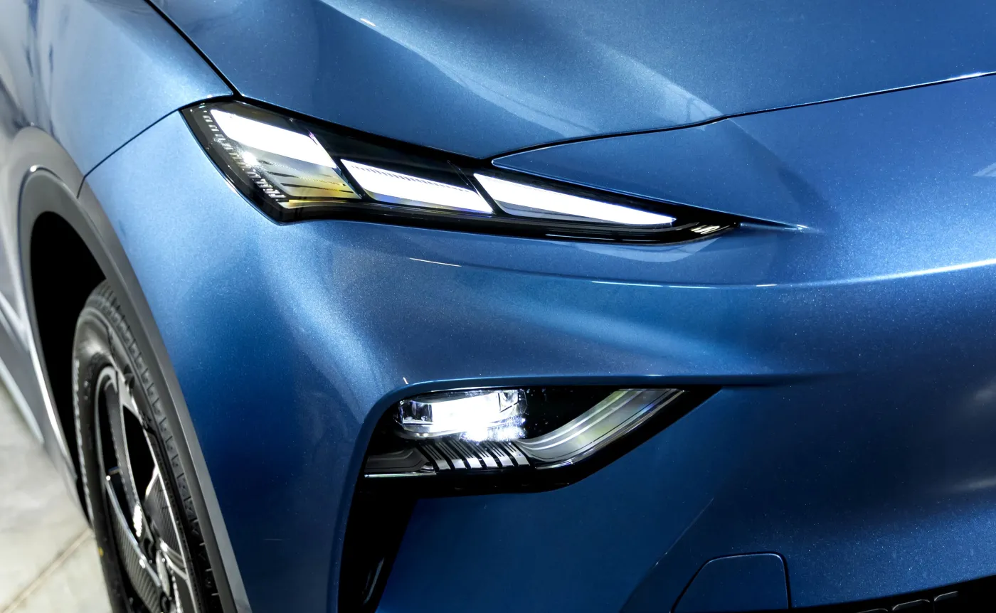 Nowy MG S5 od dziś w Polsce. Cena zmiata z planszy. Jest tani, szybki i wygodny