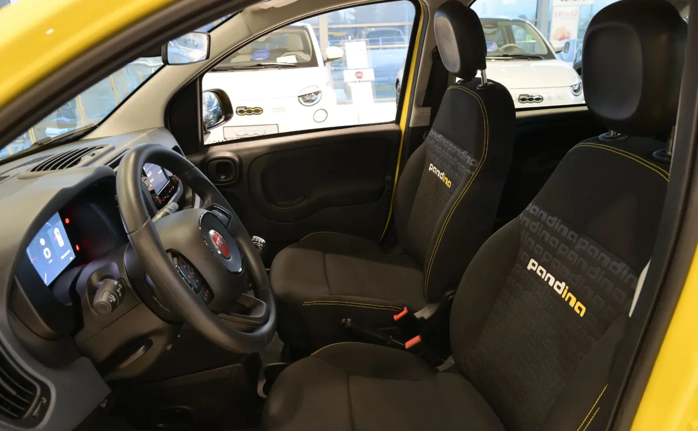 fiat-panda-38523470.jpg