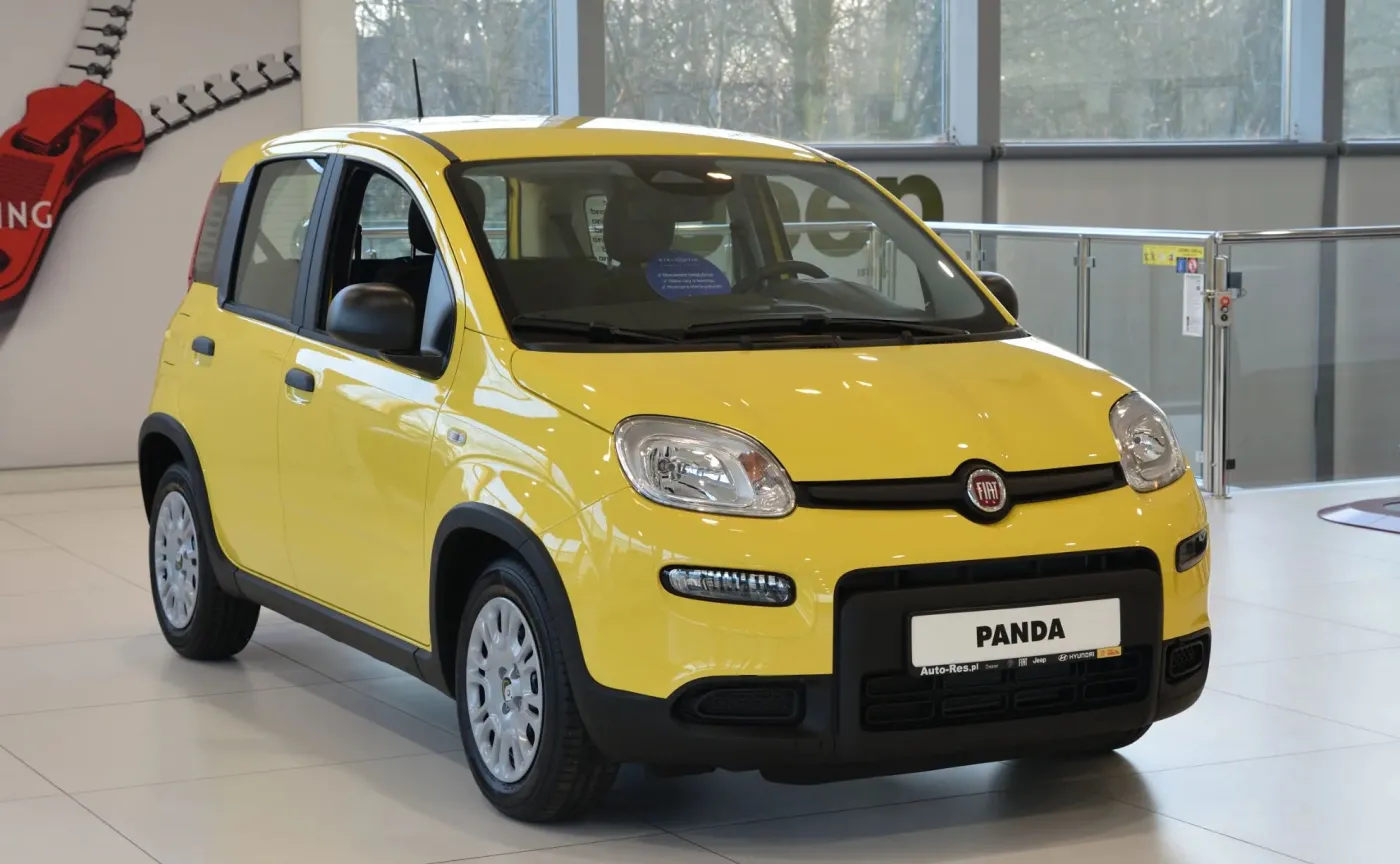 fiat-panda-38523475.jpg